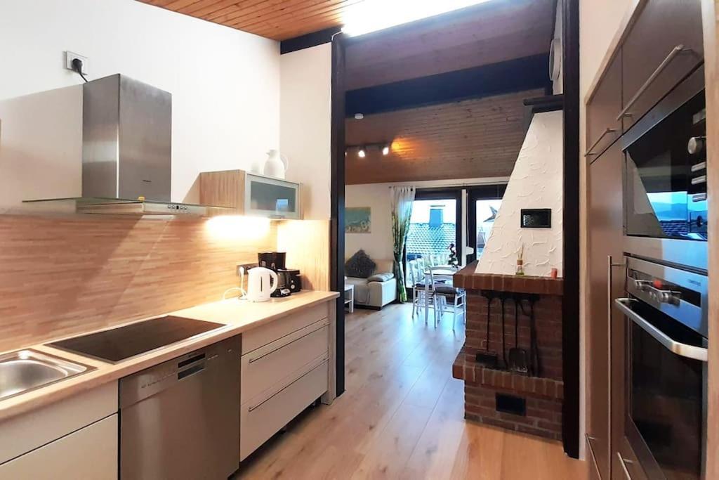 Ferienhaus Lena Im Sauerland Direkt Am Hennesee Meschede Luaran gambar