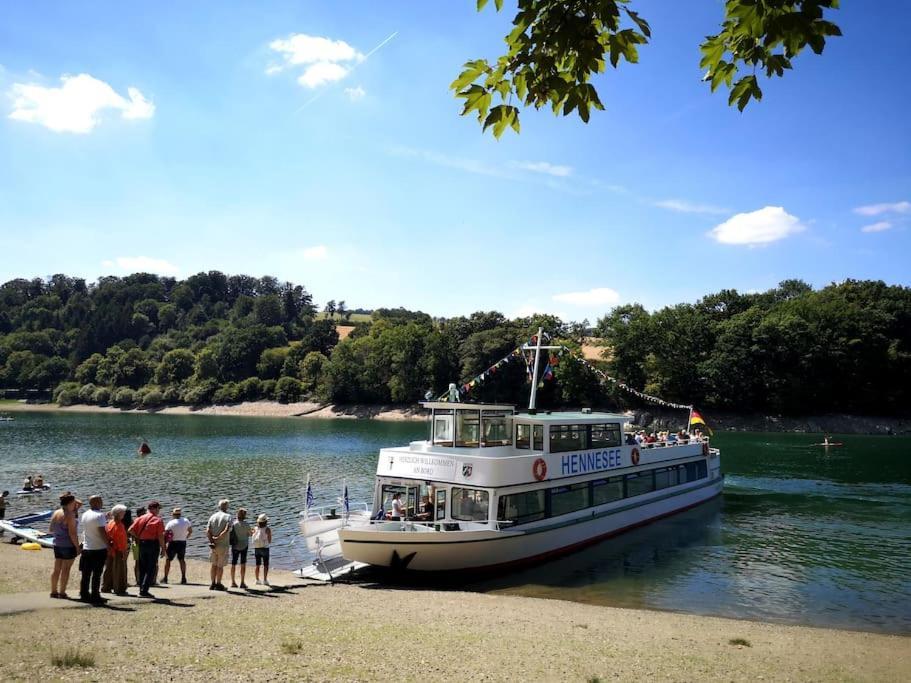 Ferienhaus Lena Im Sauerland Direkt Am Hennesee Meschede Luaran gambar
